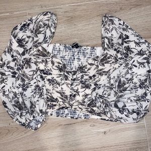 Floral Puff Sleeve Crop Top
